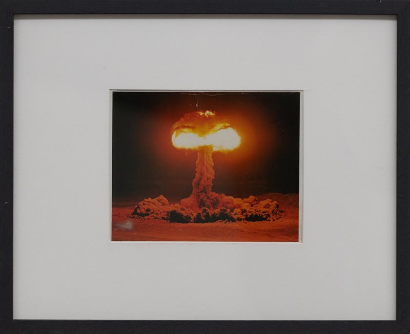 ANONIMO Bomba atomica