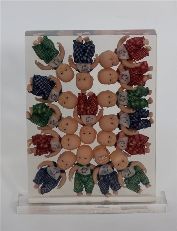 ARMAN FERNANDEZ Bambole, 2001