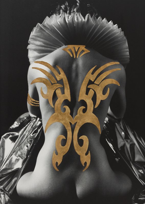 PLINIO MARTELLI Golden tattoo, Gorgiera, 2010