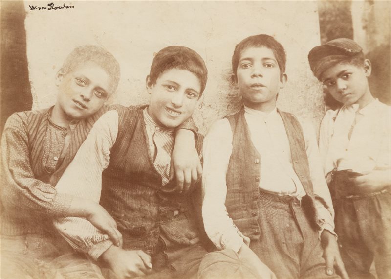 WILHELM VON GLOEDEN Taormina, 1900-1910